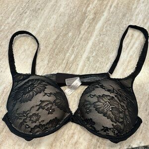 Body by Victoria Push-Up Black Lace